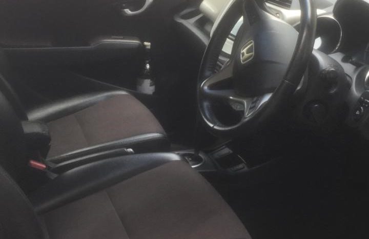 Honda Fit full