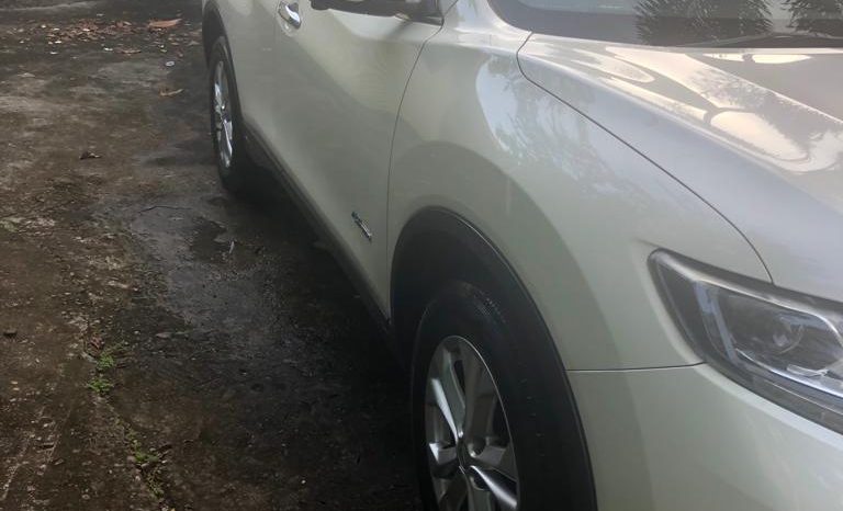 Nissan X-Trail full