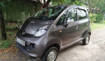 Tata Nano full