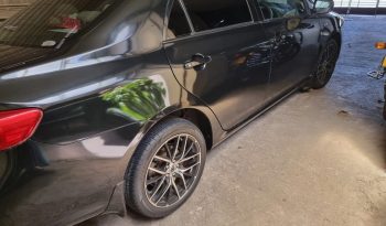 Toyota Corolla full