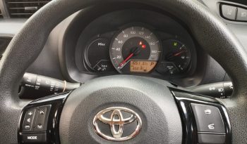 Toyota Vitz full