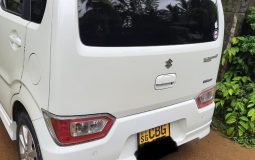 SUZUKI WAGONR PREMIUM