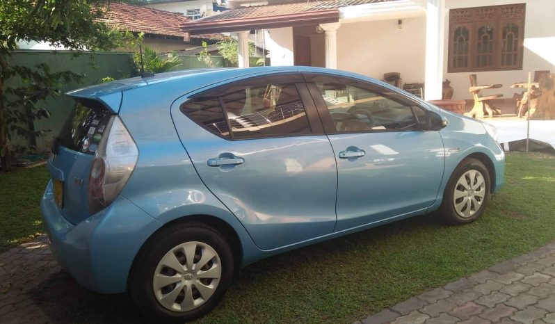 Toyota Aqua full