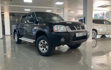 Nissan Double cab